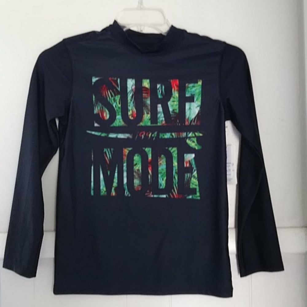 NWT Old Navy blue long sleeve rash guard